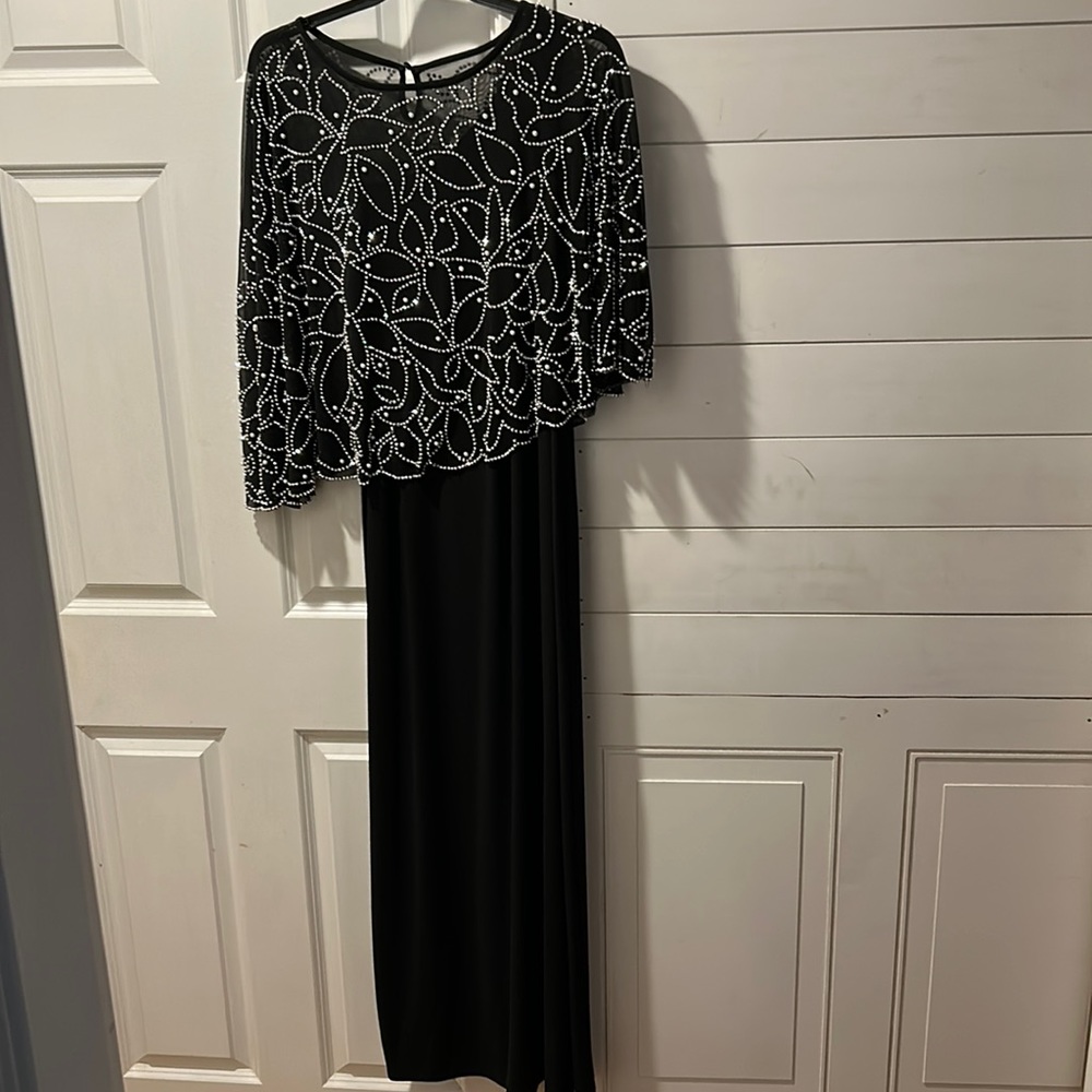 MSK women’s floor length gown